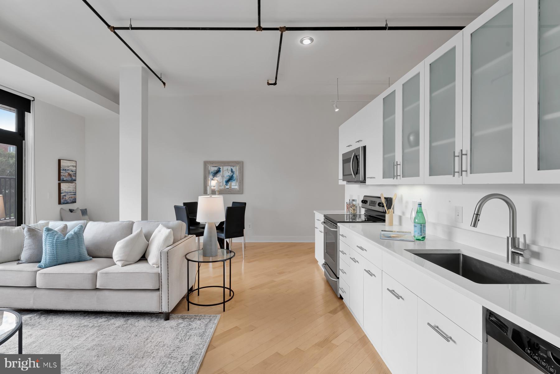 1701 Kalorama Road Northwest, Unit 407 Washington, DC 20009 - Photo 10 of 29