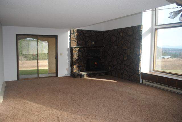 2416 North Spotted Road Spokane, WA 99224 - Photo 4 of 15