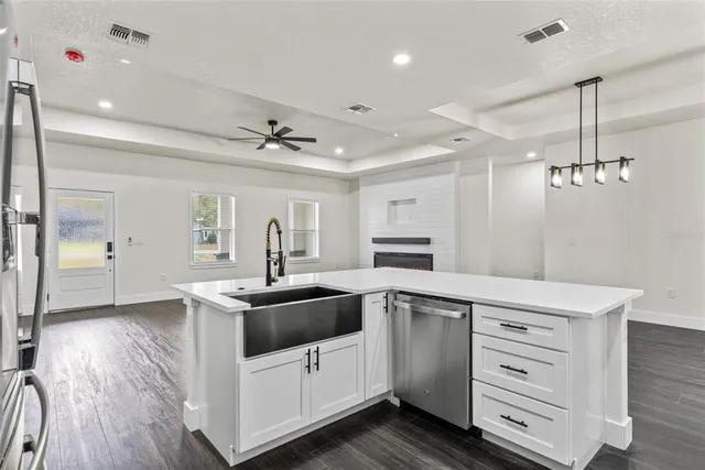 $449,000 | 11374 Paramount Avenue, Weeki Wachee, FL 34614