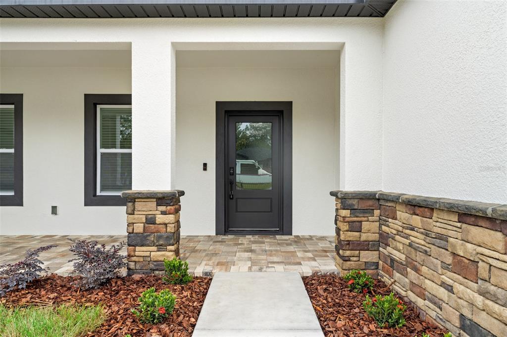 11374 Paramount Avenue Weeki Wachee, FL 34614 - Photo 5 of 69