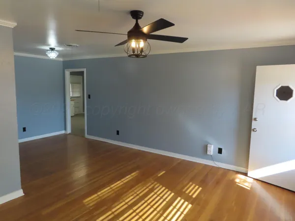 $188,900 | 135 North Rosemont Street, Amarillo, TX 79106