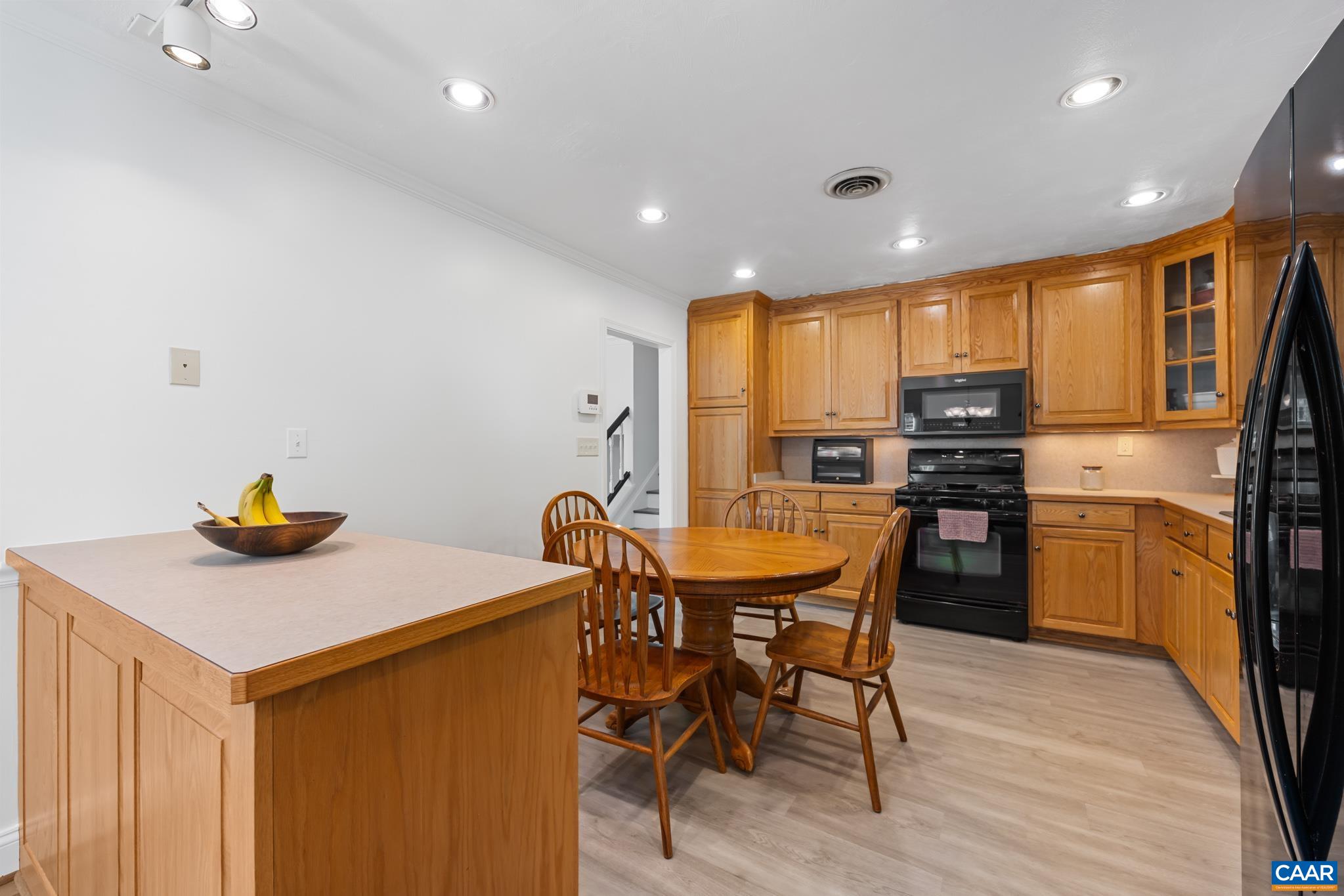 327 Brentwood Road Charlottesville, VA 22901 - Photo 17 of 44