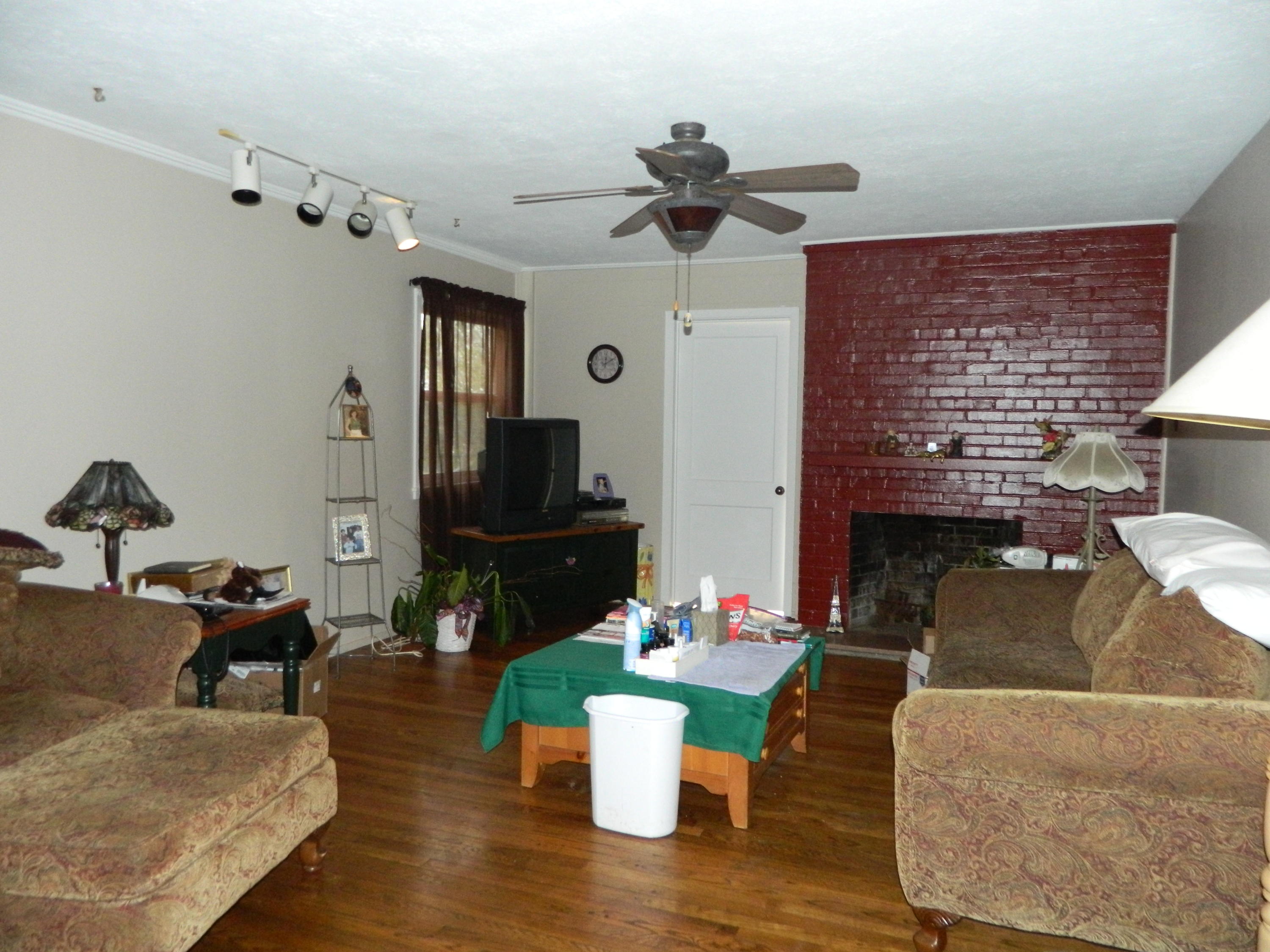 103 West Newkirk Lane Oak Ridge, TN 37830 - Photo 2 of 13 DSCN3564