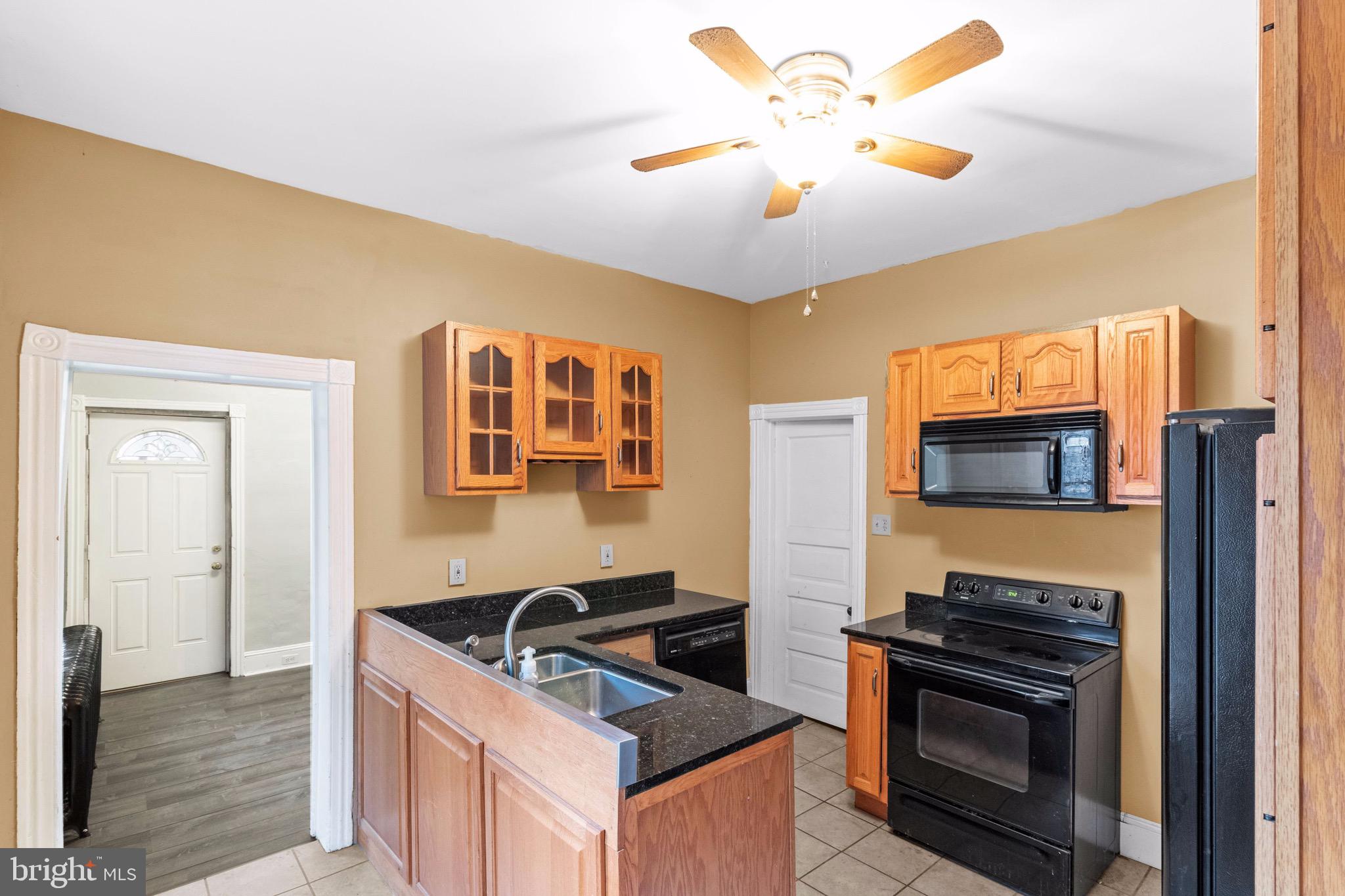 308 Roxborough Avenue Philadelphia, PA 19128 - Photo 10 of 31 Gallery Image 10