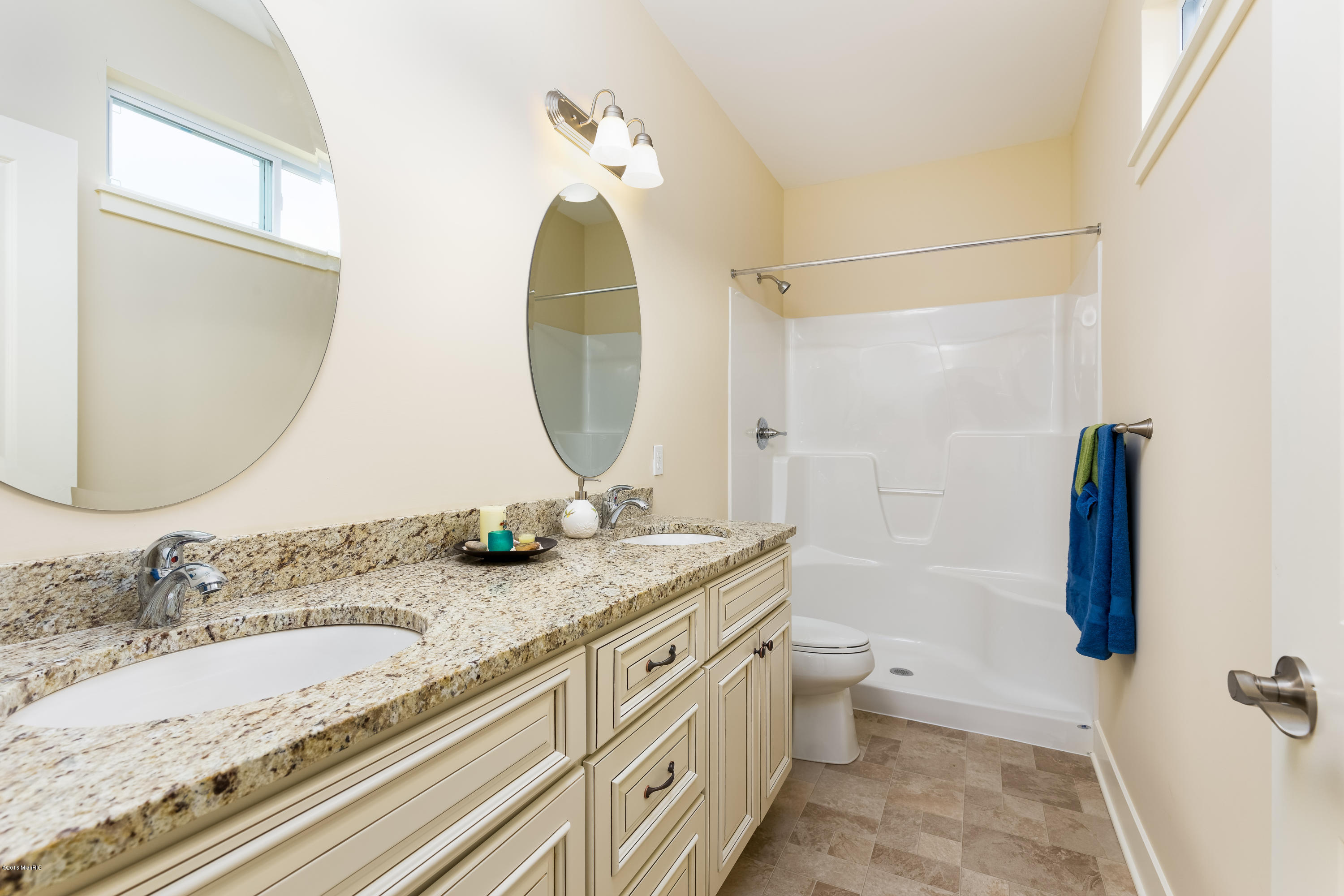 1530 Ctr Hl Road, Unit 23 Lowell, MI 49331 - Photo 11 of 14 Previously Sold Unit
