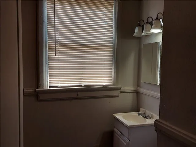 $975 | Undisclosed Address, New Orleans, LA 70119