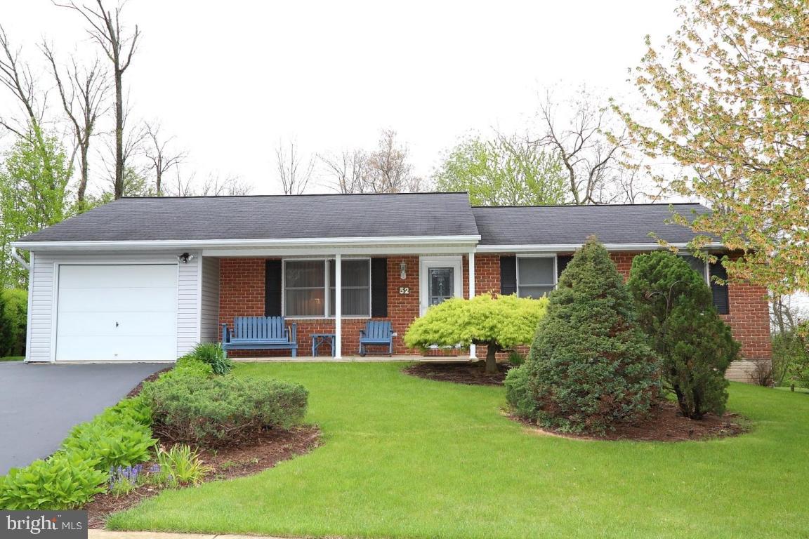 52 Hayloft Road Denver, PA 17517 - Photo 2 of 20 Gallery Image 2