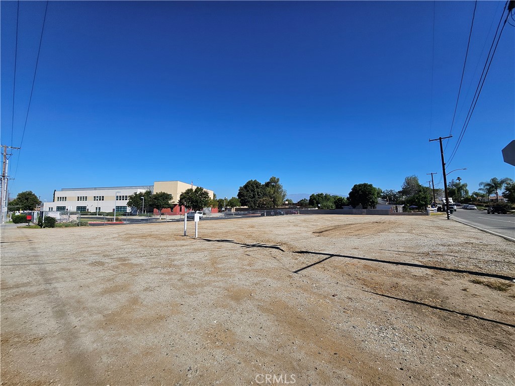6411 Arlington Avenue Riverside, CA 92504 - Photo 3 of 11