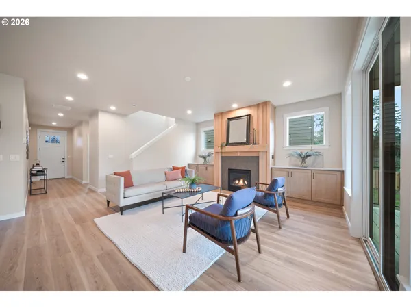 $709,900 | 1041 Southeast Olive Way, Estacada, OR 97023