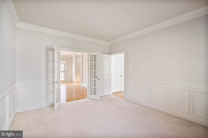 2038 Madrillon Road Vienna, VA 22182 - Photo 27 of 63 Library/Office