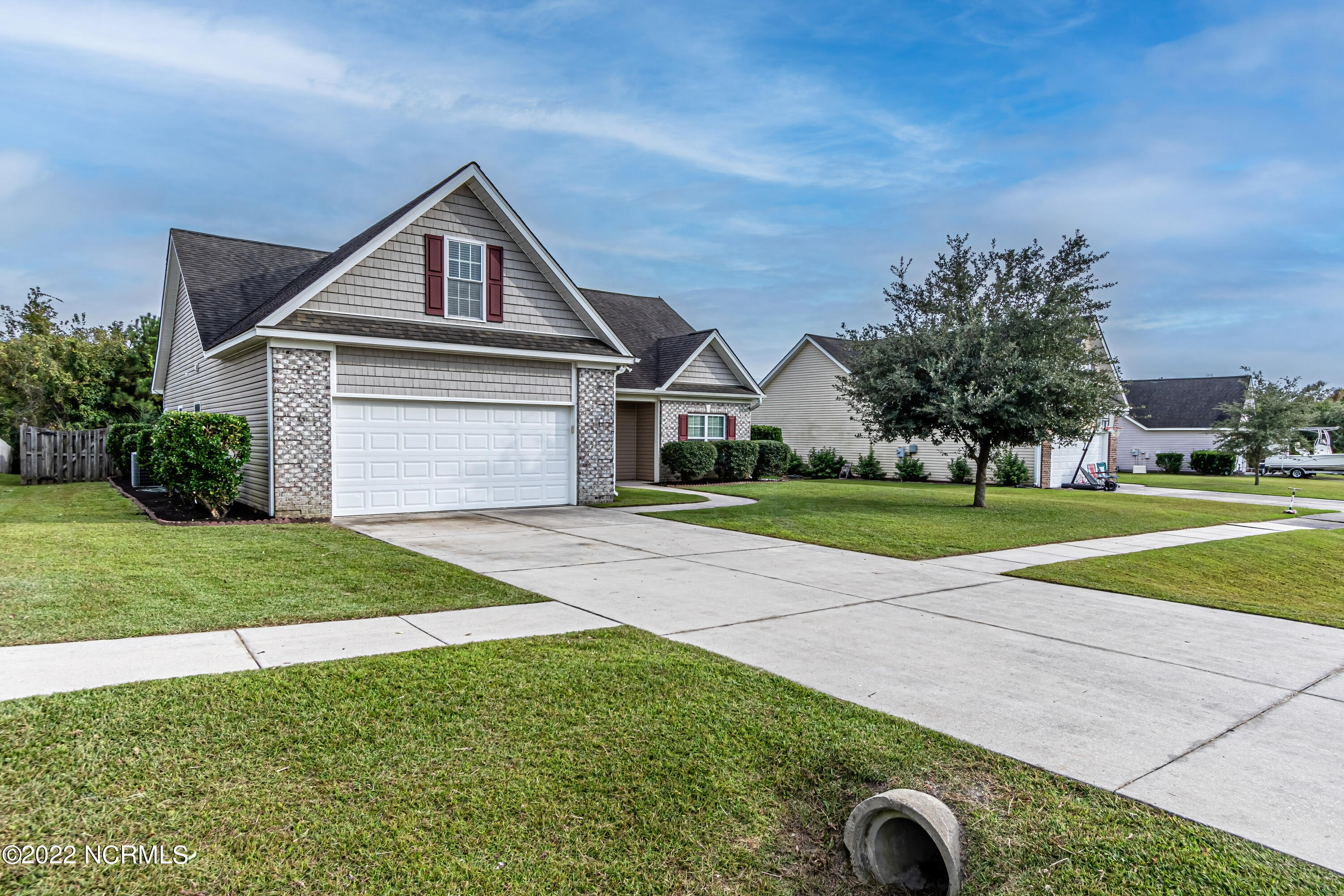 208 Emerald Ridge Road Jacksonville, NC 28546 - Photo 3 of 73 Front