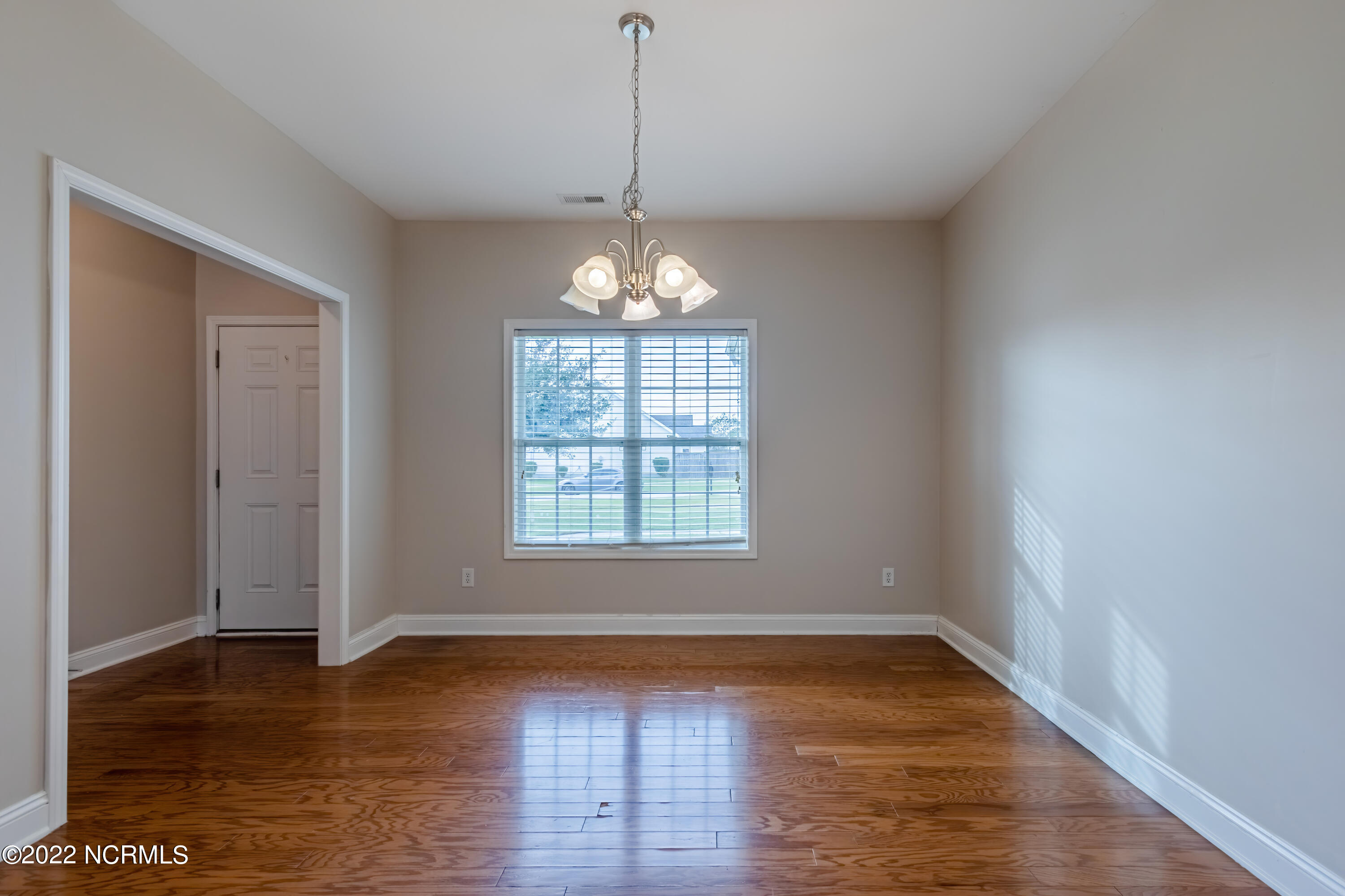 208 Emerald Ridge Road Jacksonville, NC 28546 - Photo 8 of 73 Formal dining room