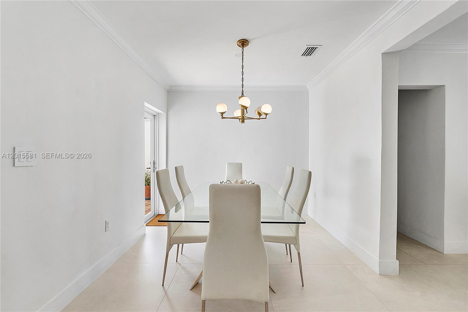 301 Hampton Lane Key Biscayne, FL 33149 - Photo 13 of 34