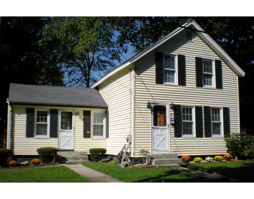 8 Pine Street Maynard, MA 01754 - Photo 1 of 8 Gallery Image 1
