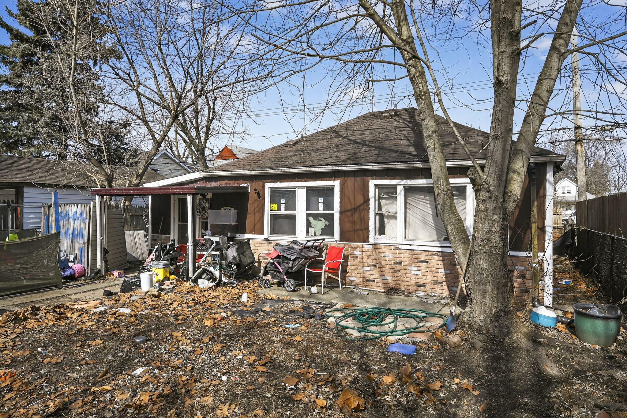 06_7559_Toepfer_Rd_Warren_MI_48091-Exter