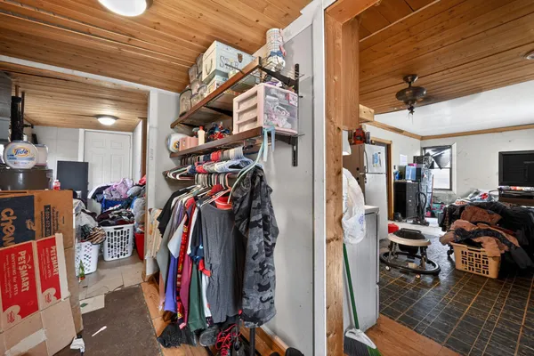 $79,900 | 7559 Toepfer Road, Warren, MI 48091