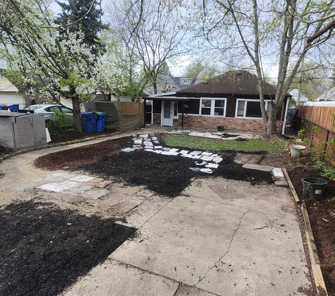 7559 Toepfer Road Warren, MI 48091 - Photo 2 of 22 63403