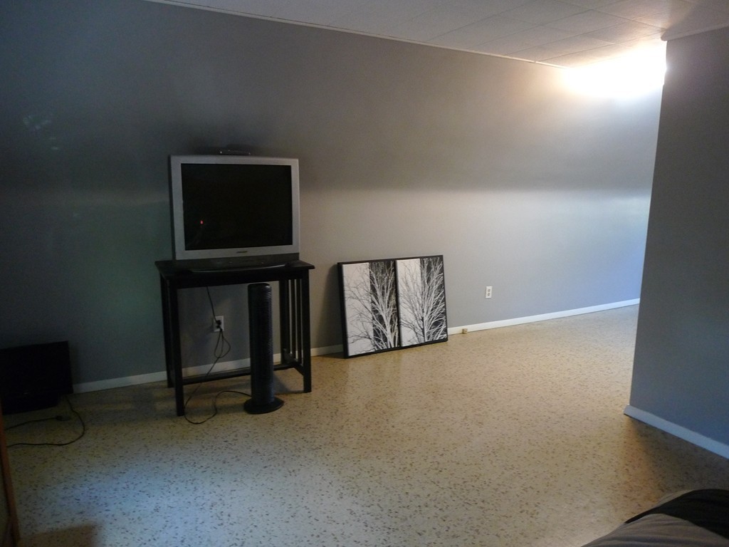 89 Janet Street West Springfield, MA 01089 - Photo 12 of 20 Gallery Image 12