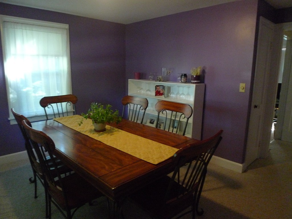 89 Janet Street West Springfield, MA 01089 - Photo 4 of 20 Gallery Image 4