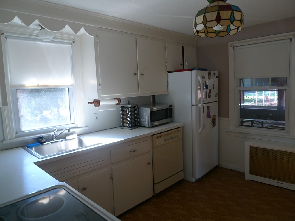 89 Janet Street West Springfield, MA 01089 - Photo 7 of 20 Gallery Image 7