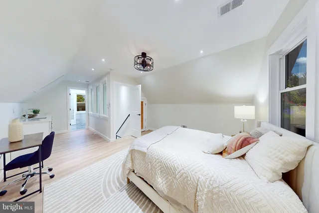 $1,125,000 | 2806 Franklin Street Northeast, Washington, DC 20018