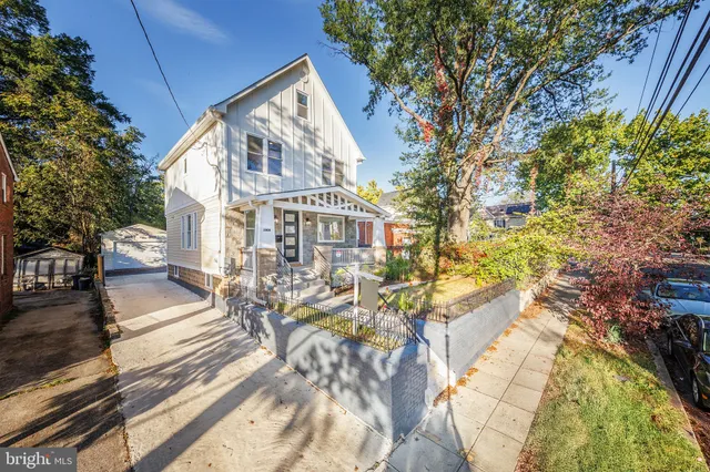 $1,125,000 | 2806 Franklin Street Northeast, Washington, DC 20018