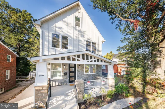 $1,125,000 | 2806 Franklin Street Northeast, Washington, DC 20018