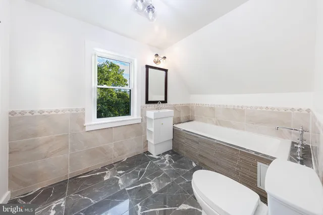 $1,125,000 | 2806 Franklin Street Northeast, Washington, DC 20018