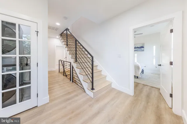 $1,125,000 | 2806 Franklin Street Northeast, Washington, DC 20018