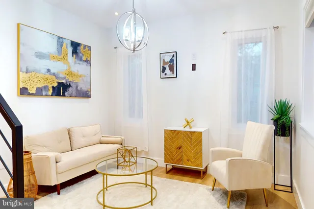 $1,125,000 | 2806 Franklin Street Northeast, Washington, DC 20018