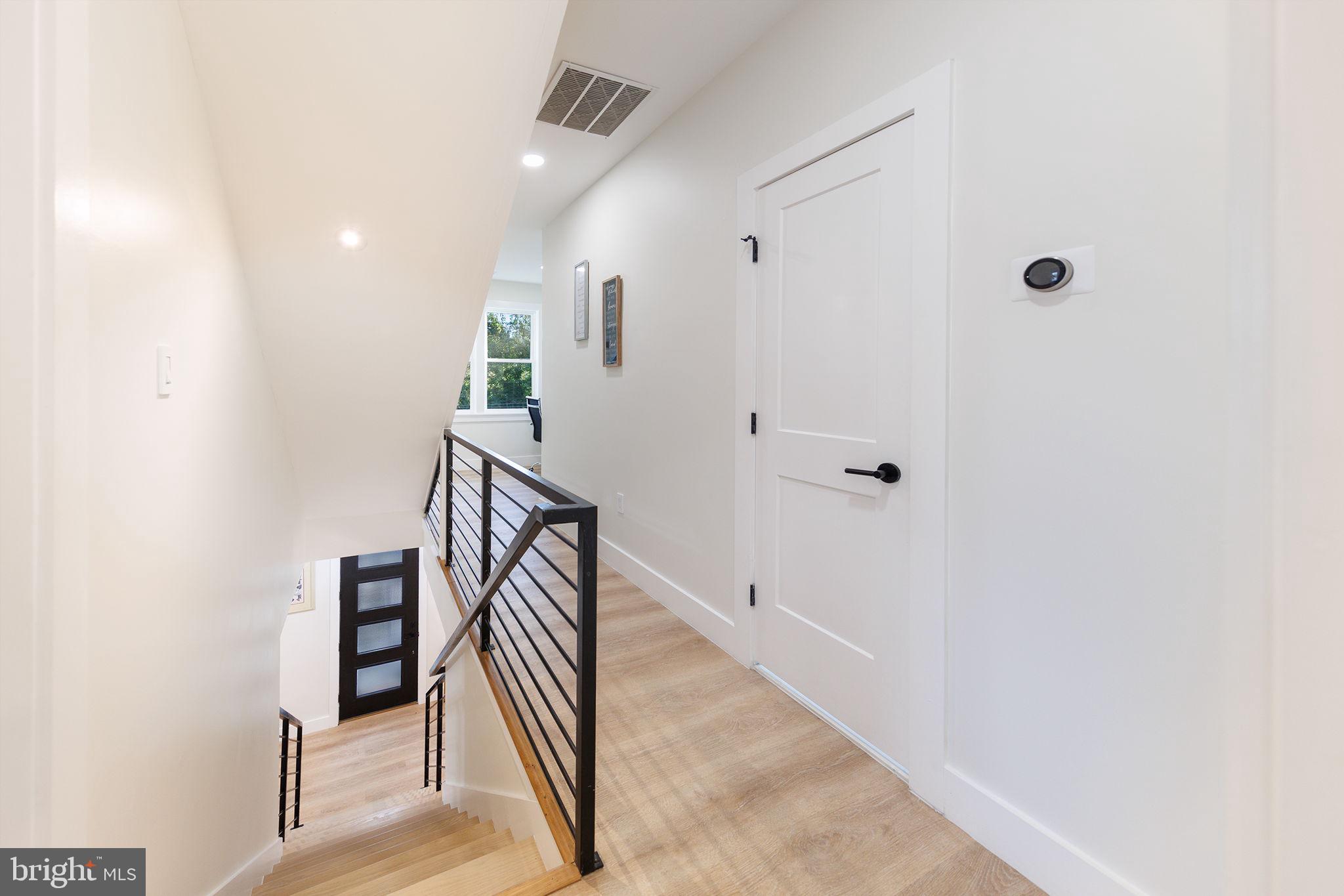 2806 Franklin Street Northeast Washington, DC 20018 - Photo 62 of 88 Interior general