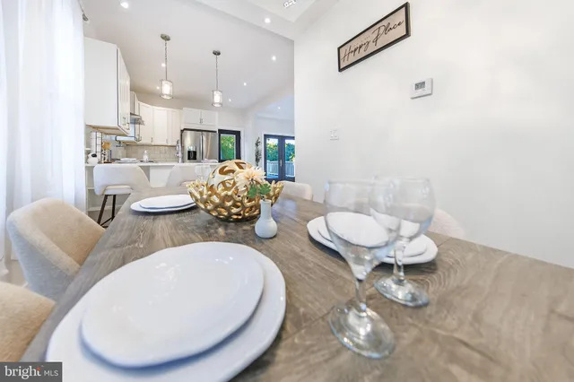 $1,125,000 | 2806 Franklin Street Northeast, Washington, DC 20018