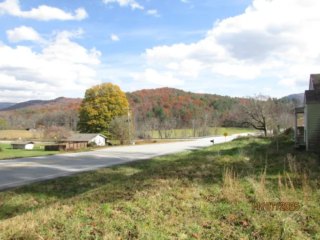 $89,900 | 6054 Highway 76, Hiawassee, GA 30546