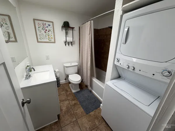 $149,000 | 557 Park Street, Unit 11, Lewiston, ID 83501