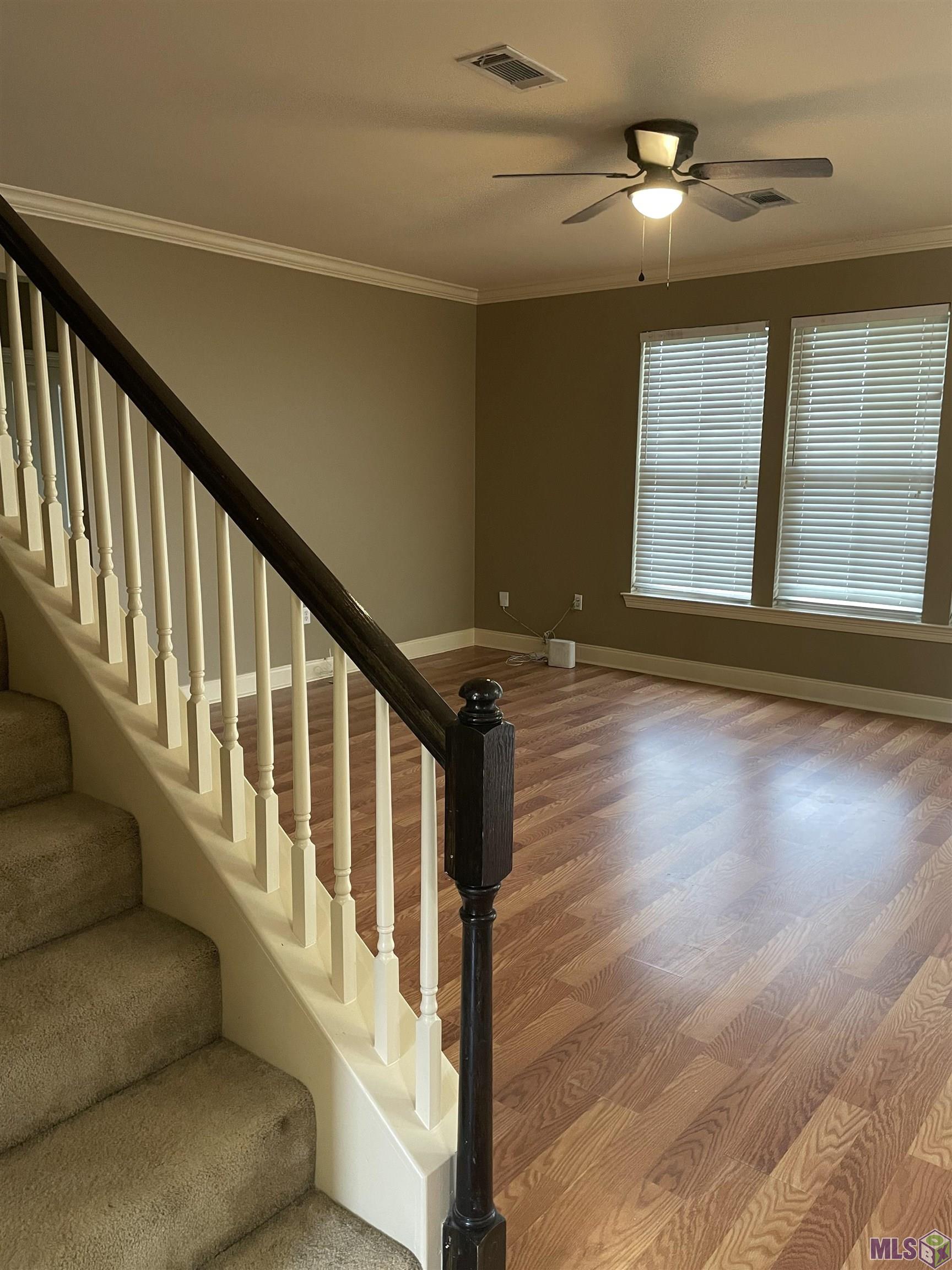 14106 Stone Gate Drive Baton Rouge, LA 70816 - Photo 3 of 11 Living Room