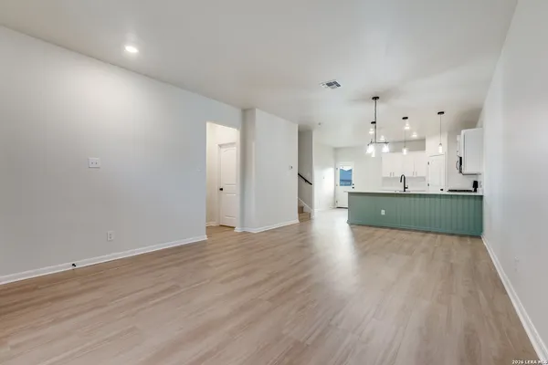 $309,000 | 15115 Escalante Pass, Von Ormy, TX 78073