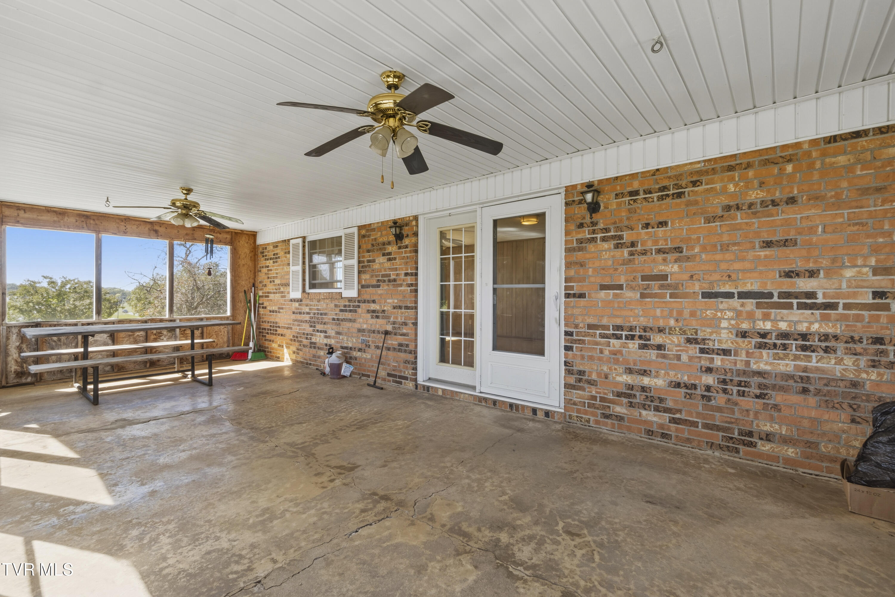575 West Allens Bridge Road Greeneville, TN 37743 - Photo 34 of 70 DSC08937