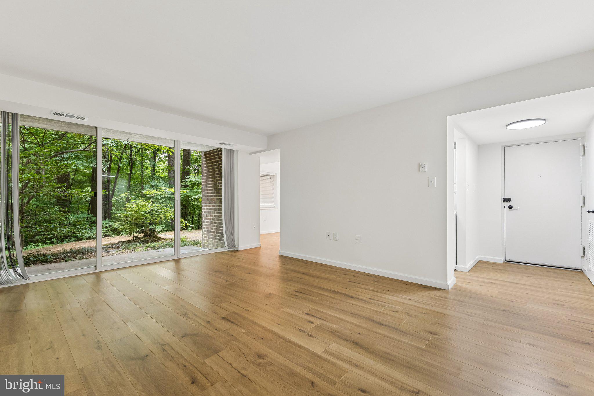 1554-1a Northgate Square, Unit 1A Reston, VA 20190 - Photo 15 of 25 Gallery Image 15