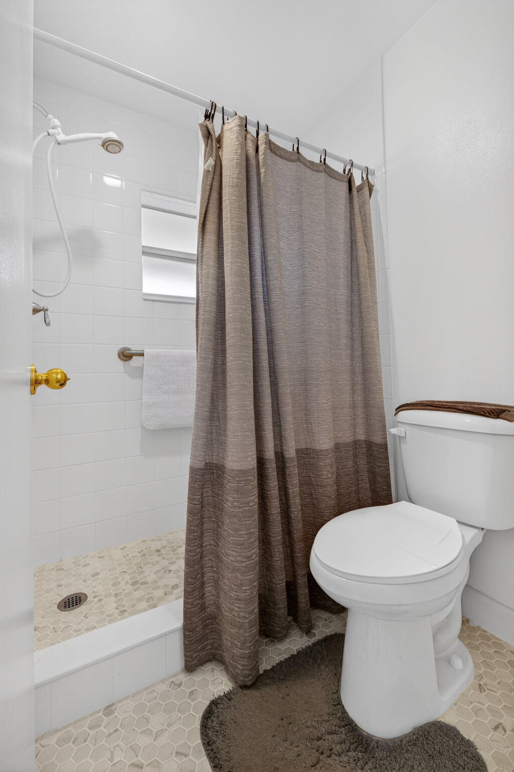 319 Colony Lane, Unit C Fort Pierce, FL 34982 - Photo 14 of 28 MasterShower