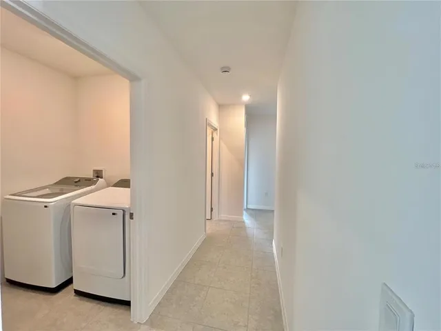 $2,500 | 560 Walnut Avenue, Orange City, FL 32763