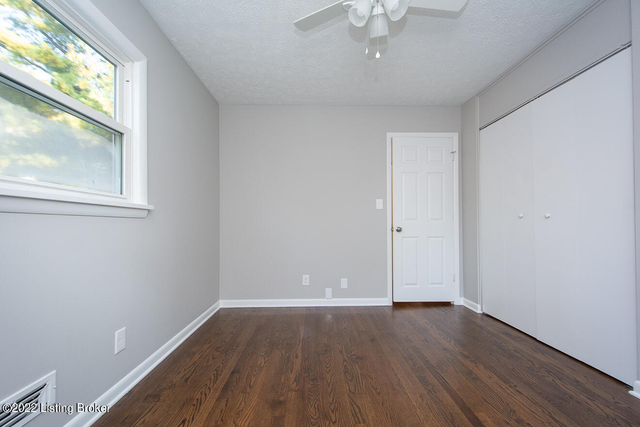 9310 Fairground Road Louisville, KY 40291 - Photo 24 of 48 Bedroom