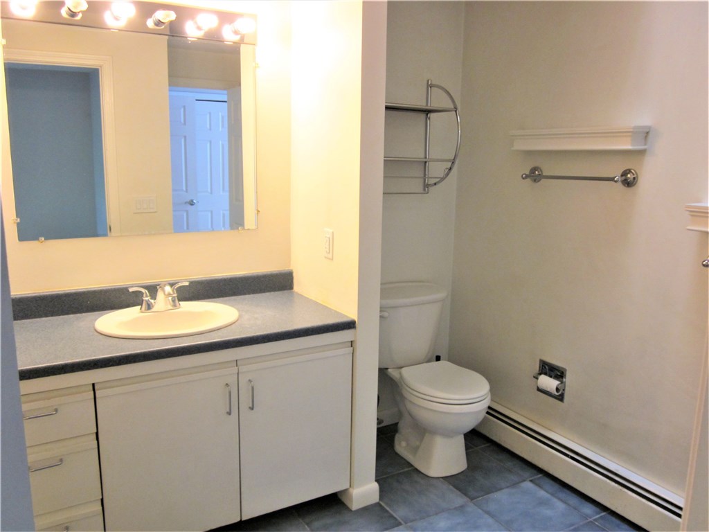 7 Wake Robin Road, Unit 1402 Lincoln, RI 02865 - Photo 17 of 22