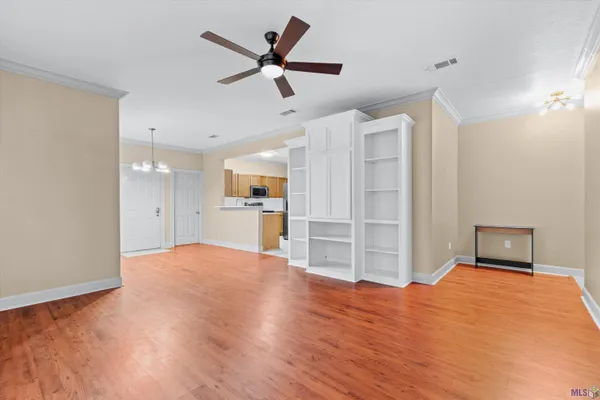 $175,000 | 710 East Boyd Drive, Unit 406, Baton Rouge, LA 70808