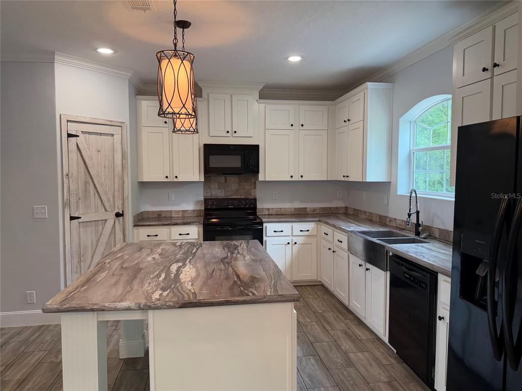 3339 Northwest 40th Loop Jasper, FL 32052 - Photo 6 of 21
