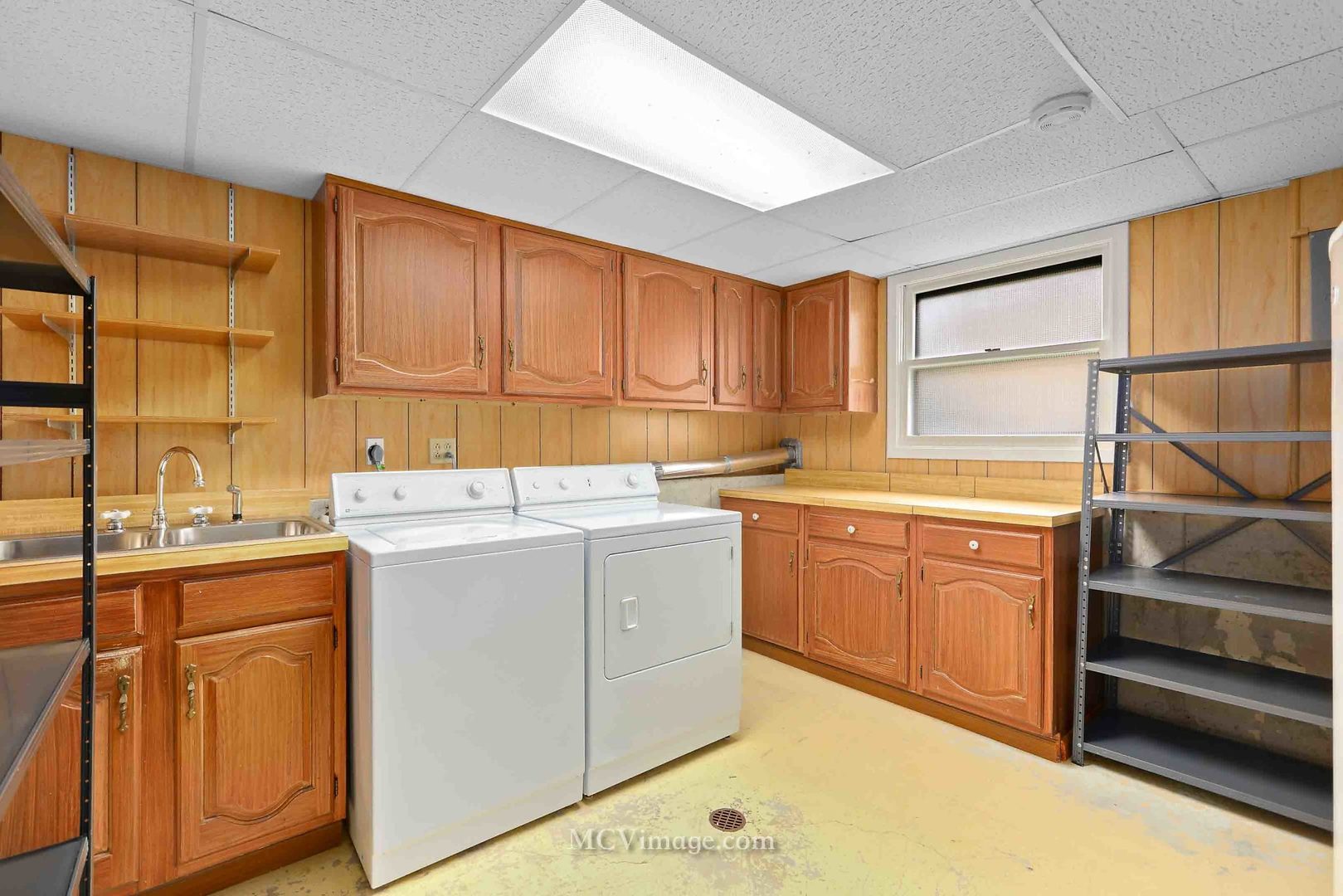 563 Quail Run Road Matteson, IL 60443 - Photo 20 of 25 a room with storage and utility