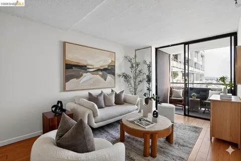 $309,800 | 801 Franklin Street, Unit 1119, Oakland, CA 94607