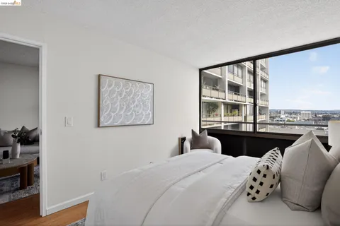 $309,800 | 801 Franklin Street, Unit 1119, Oakland, CA 94607