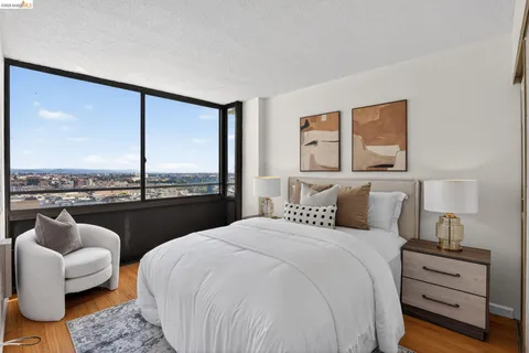 $309,800 | 801 Franklin Street, Unit 1119, Oakland, CA 94607