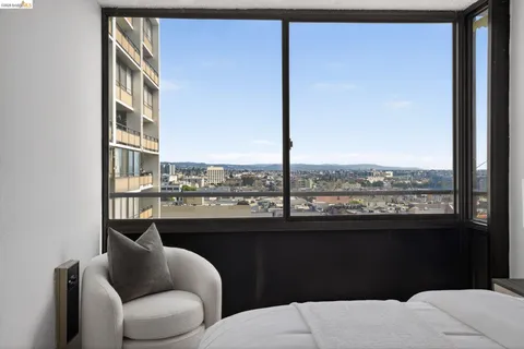 $309,800 | 801 Franklin Street, Unit 1119, Oakland, CA 94607