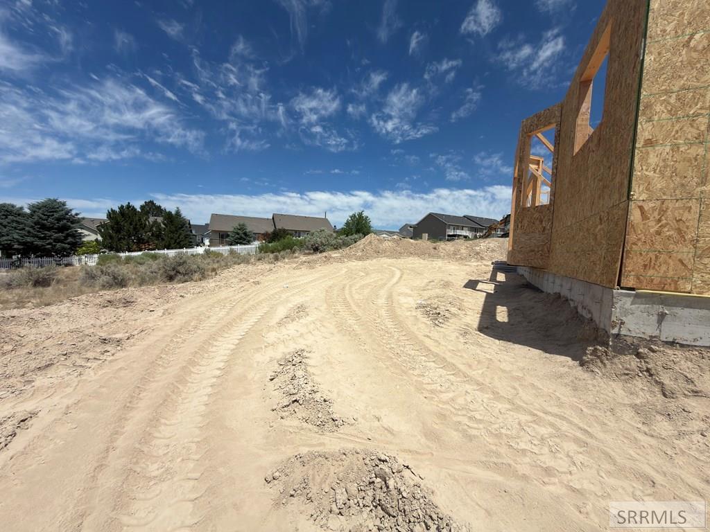 1315 Falcon Ridge Drive Pocatello, ID 83201 - Photo 9 of 10